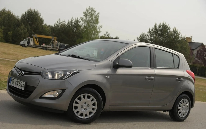 Hyundai i20 cena 23900 przebieg: 178000, rok produkcji 2013 z Opalenica małe 781